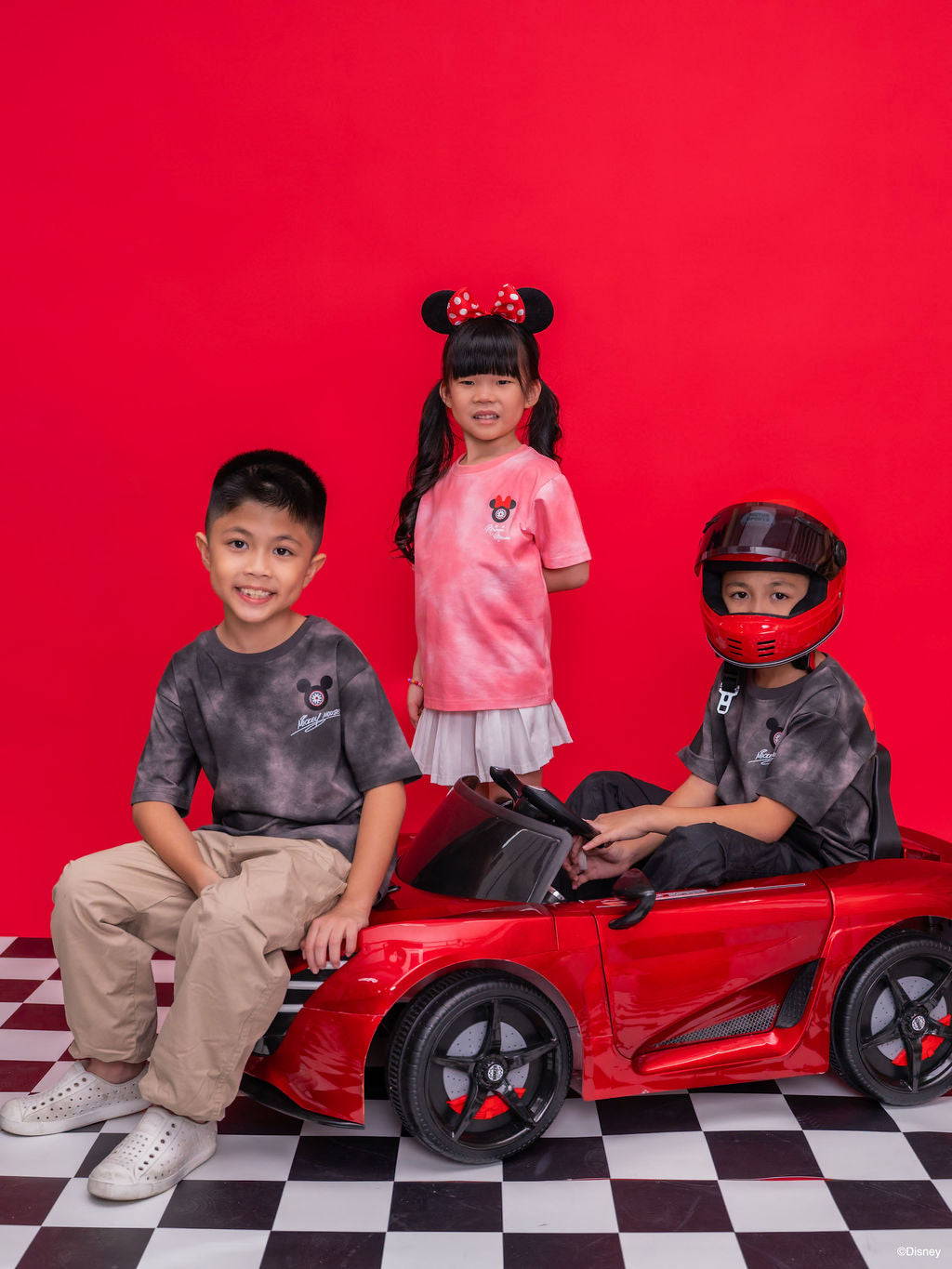 Pink Minnie Helmet Tee with twinning brothers