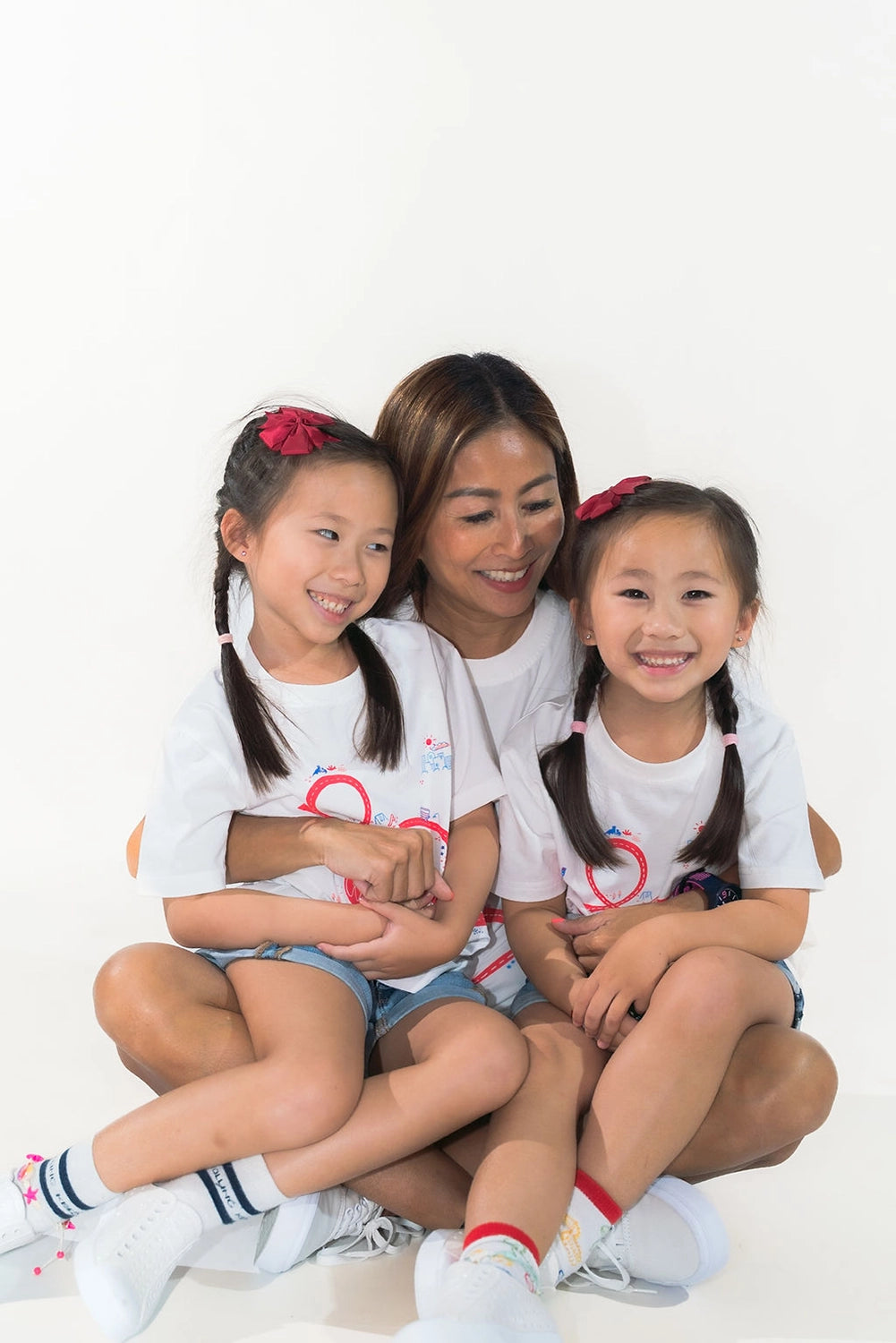 Adult Tee - Travelogue family