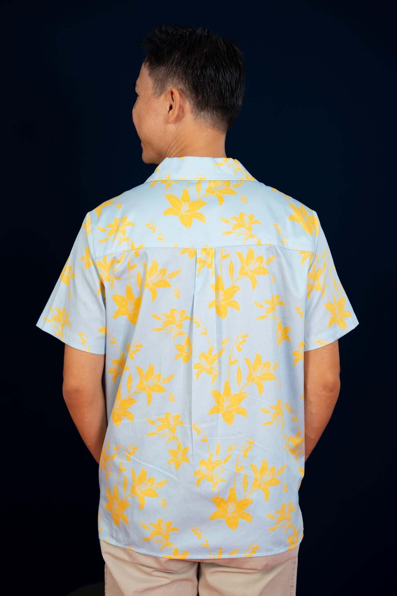 Men's Hawaiian Shirt -  Lily Valley