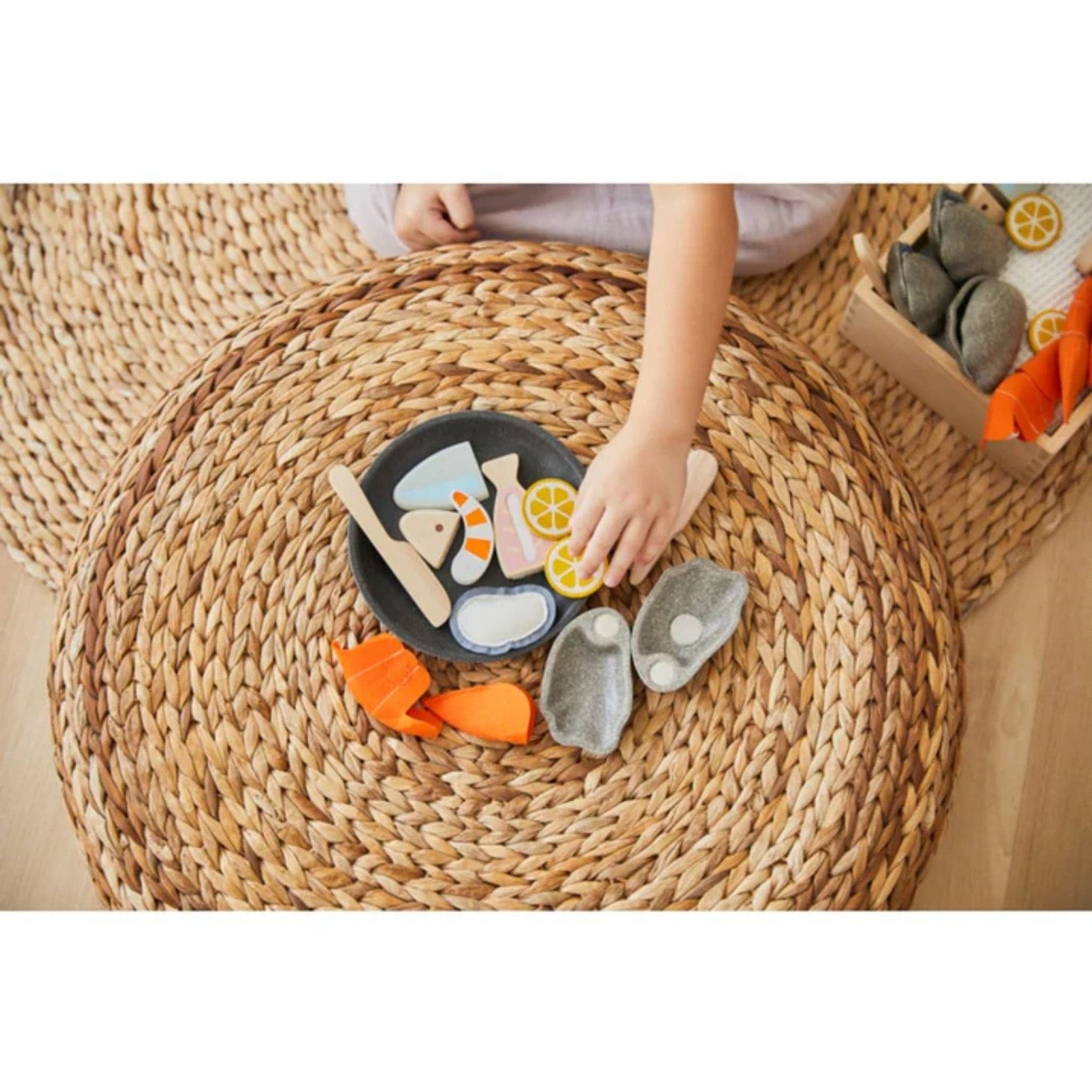 Plan Toys Seafood Platter