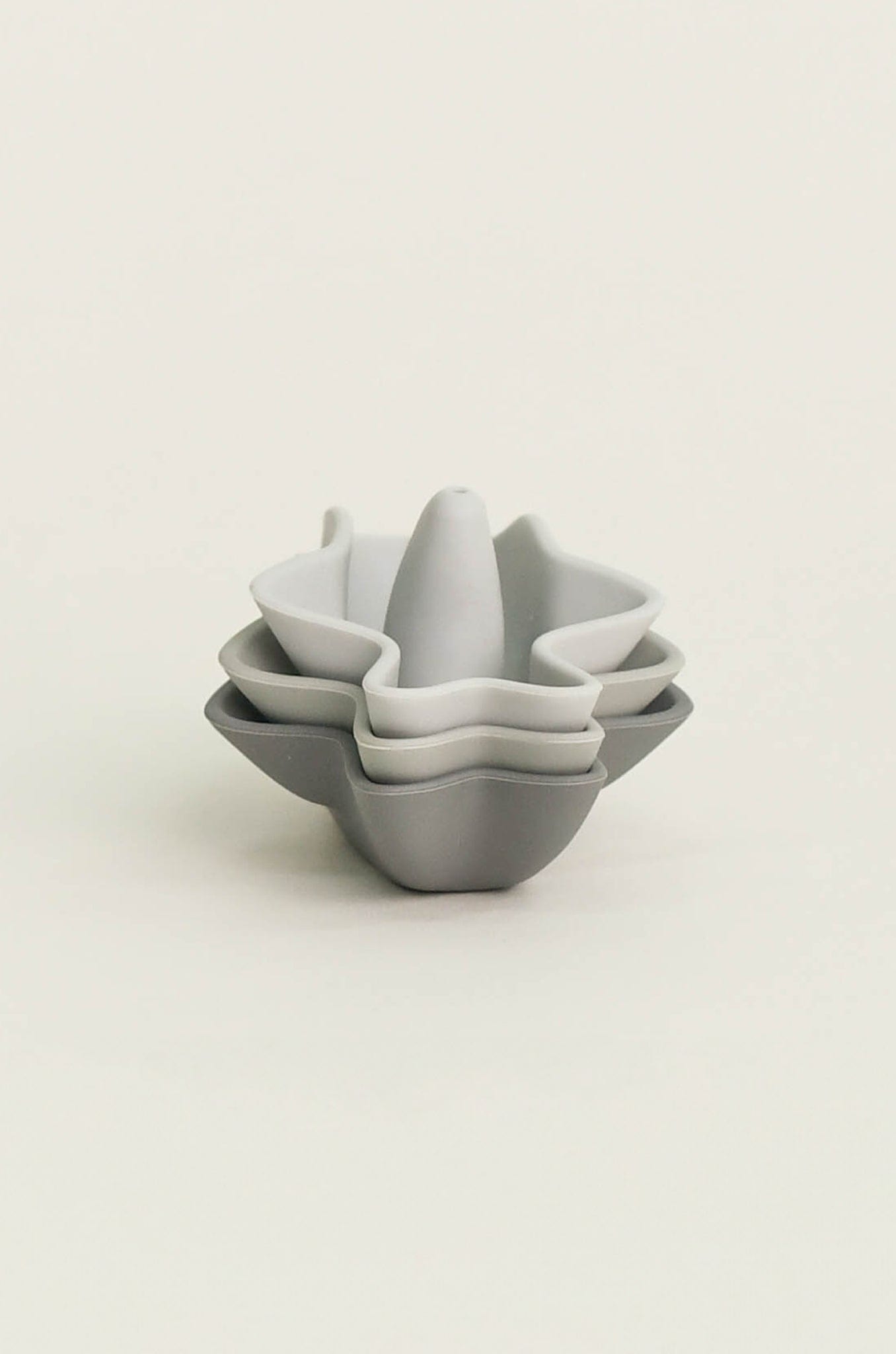 Olive | Stackable Sharks - Grey Set of 3 | The Elly Store
