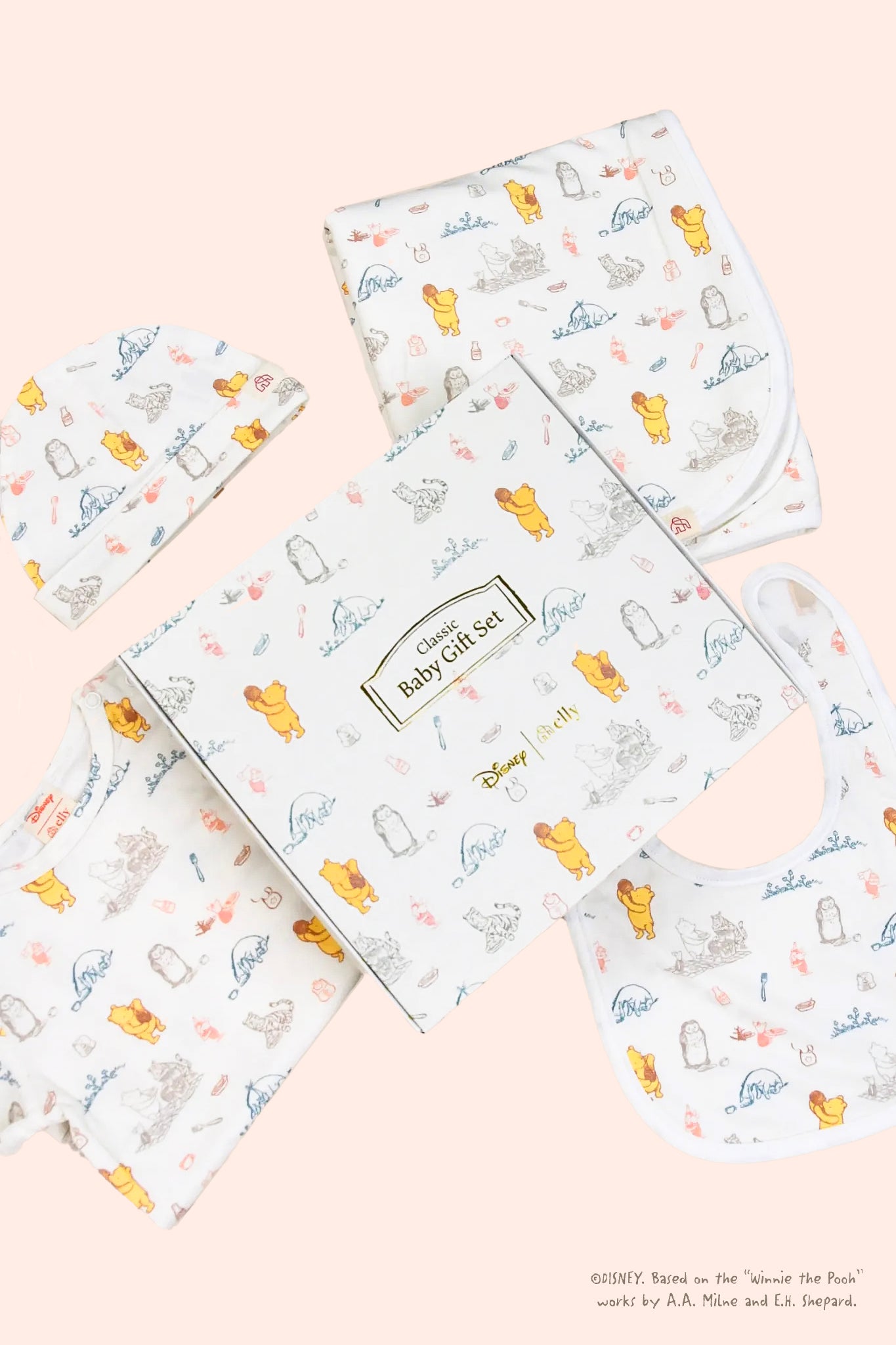 classic gift set in picnic with pooh