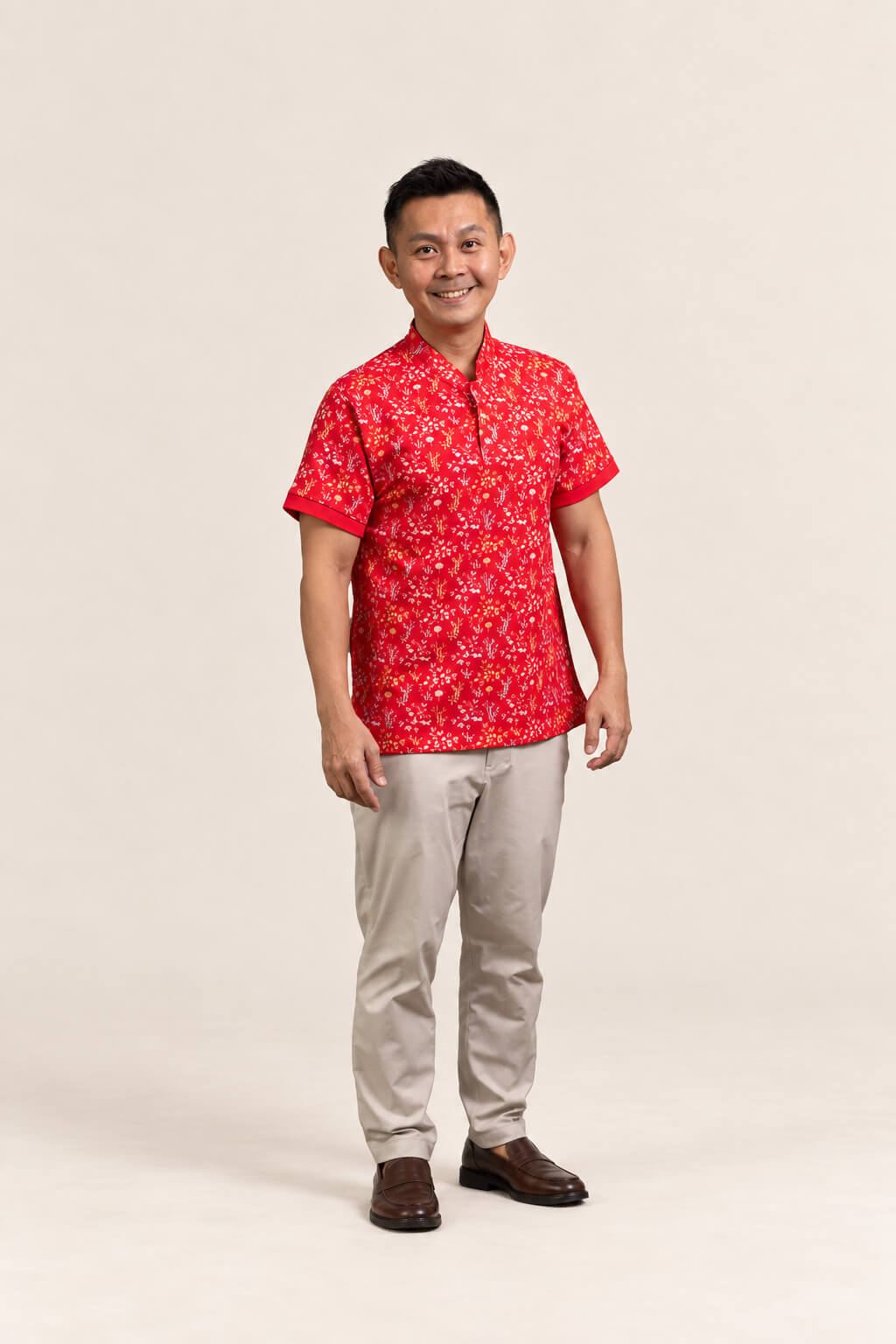 Men's Mandarin-collared Polo Tee - Red Floral Bamboo