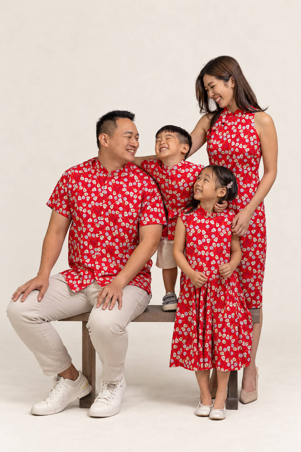 Twirly Cheongsam - Red Fans